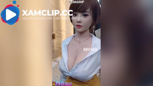 Vừa đi lm về, e gái bị bắt chụp ảnh khiêu dâm, Body Chuppy ra nước lồn