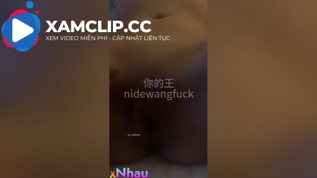 Chị gái cho em họ sờ lồn mới triệt lông xem có mượt không