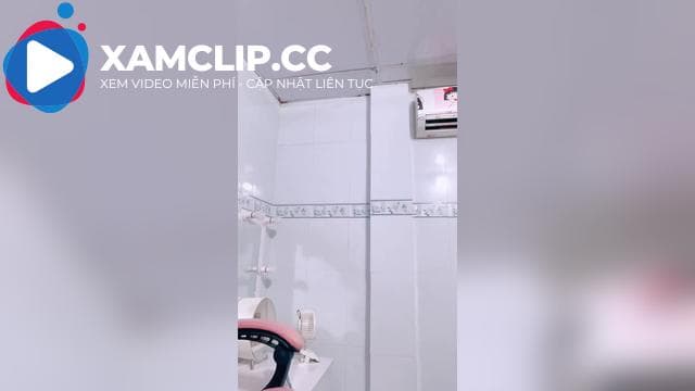 BôngSexy khoe cái silip mới mua trông cool ngầu không anh em