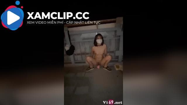 Clip BDSM em sinh viên trên cầu vượt cho ai còn tối cổ