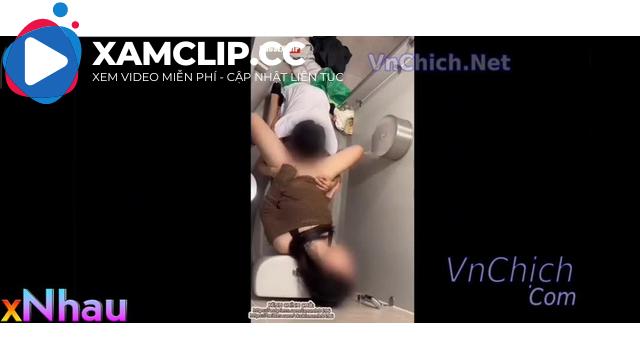 E gái say rượu bị bảo vệ hiếp dâm tập thể p3