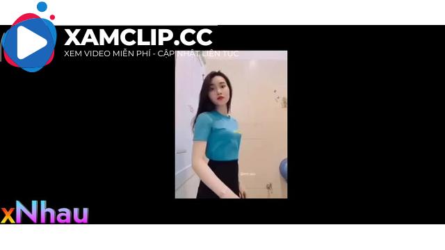 Quay lén e Dmx thủ dâm xong còn địt nhau vs sếp trong wc