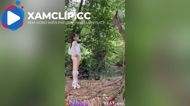 Hoà mình với thiên nhiên cùng em huyền 2k8